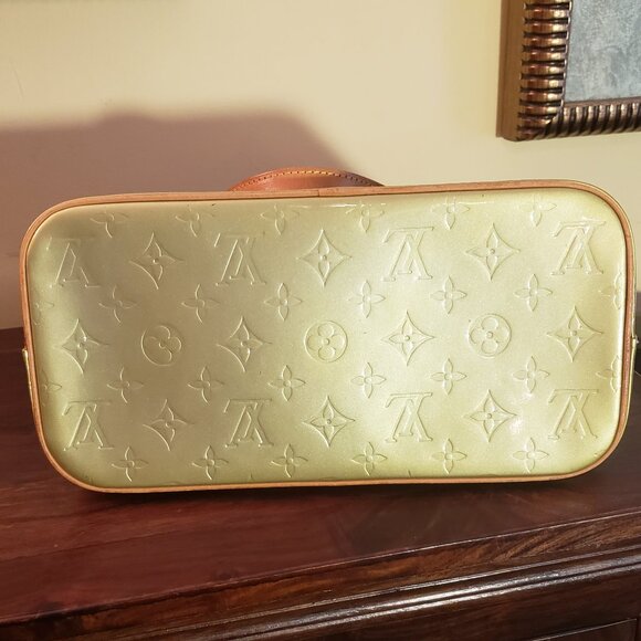 Louis Vuitton LV Handbag Houston Olive Vernis Good Comndition - Picture 5 of 16